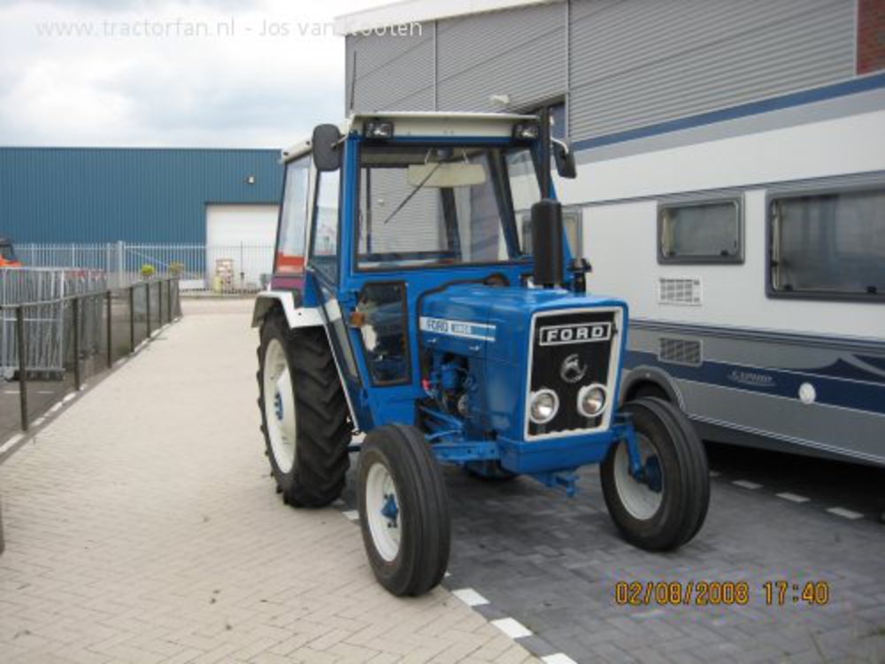 Ford 3000