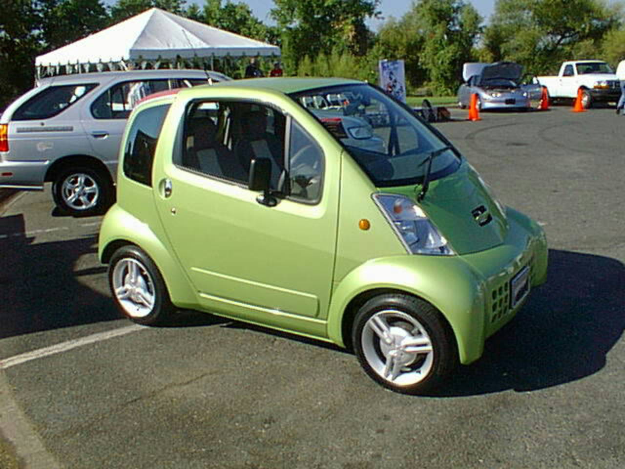 Nissan hypermini