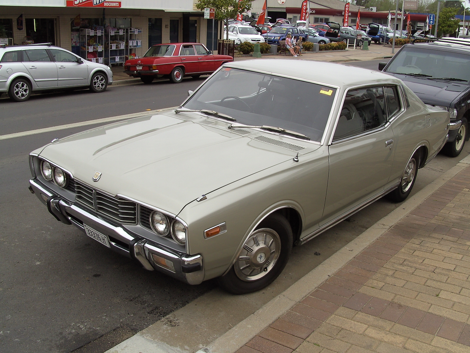 Datsun 260c