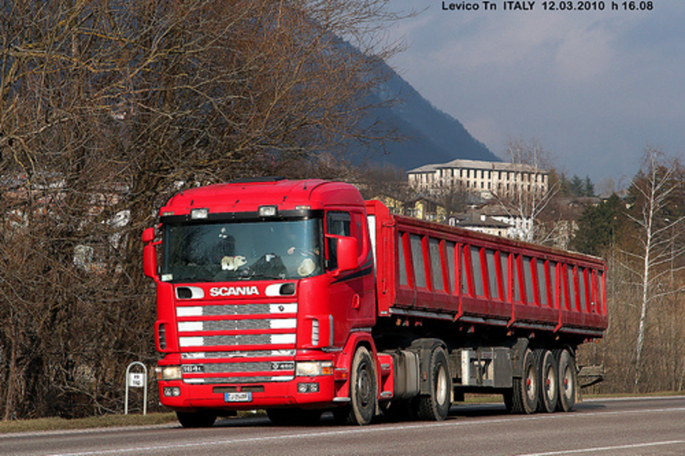 Scania 164