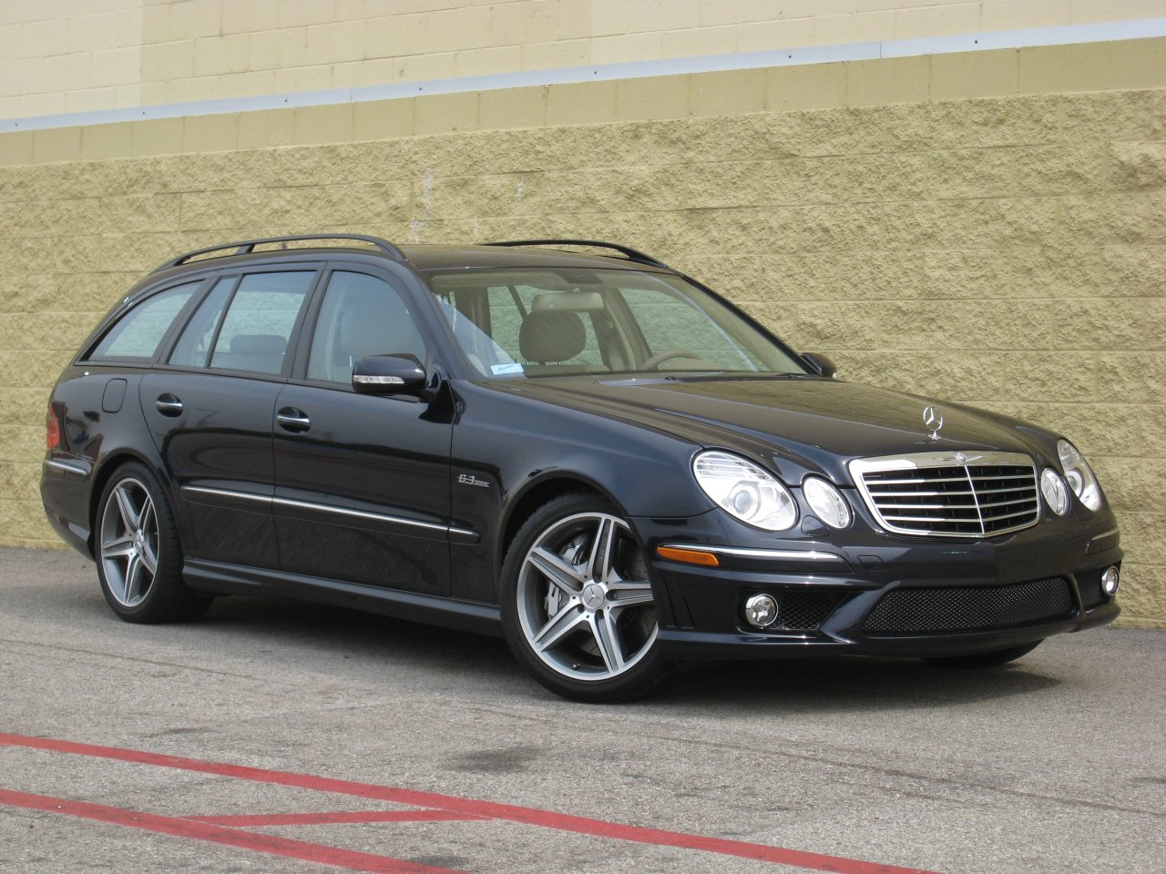 Mercedes-benz wagon