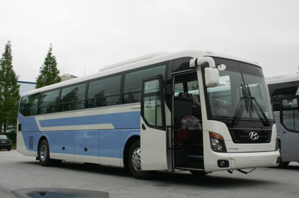 Hyundai universe