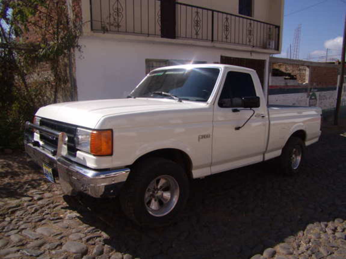 Ford f-200