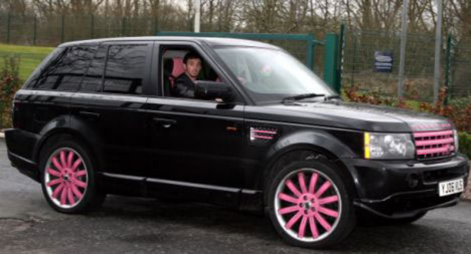 Land rover pink