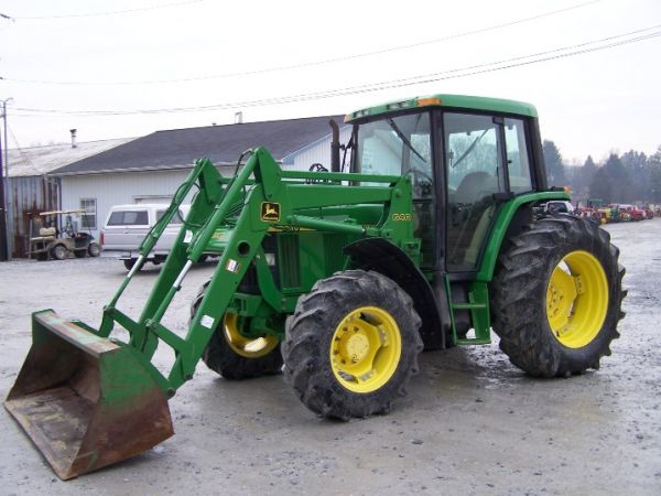 John deere 6410