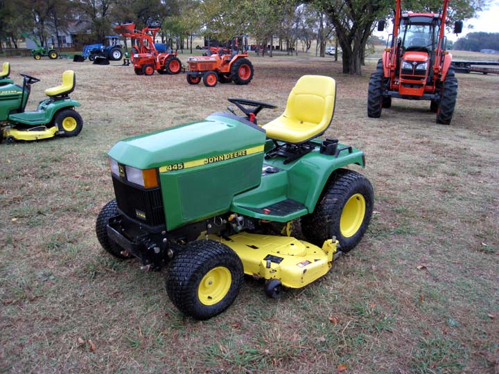 John deere 445