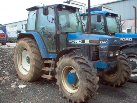 Ford 7740