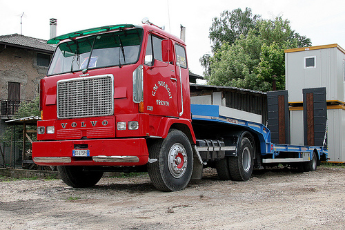 Volvo f