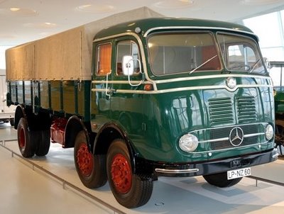 Mercedes-benz 321