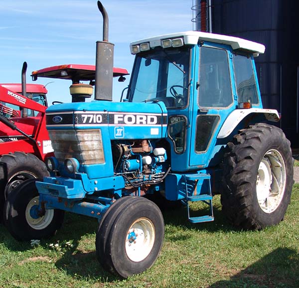 Ford 7710