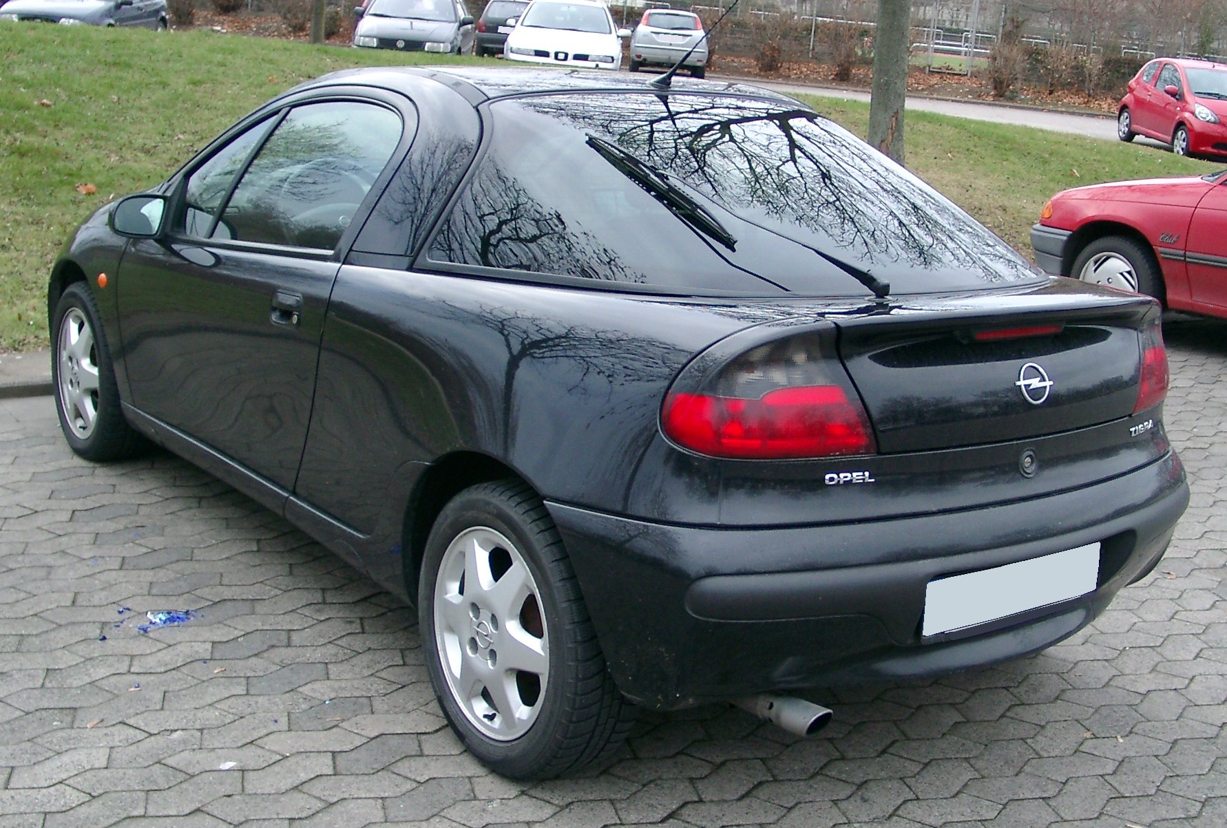 Opel tigra-a