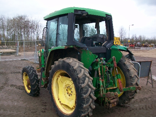 John deere 6200