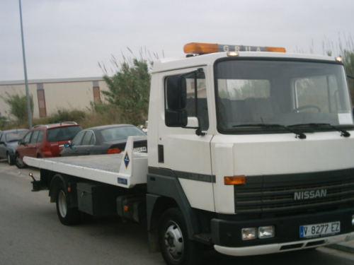 Nissan l35