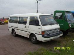 Mazda bus