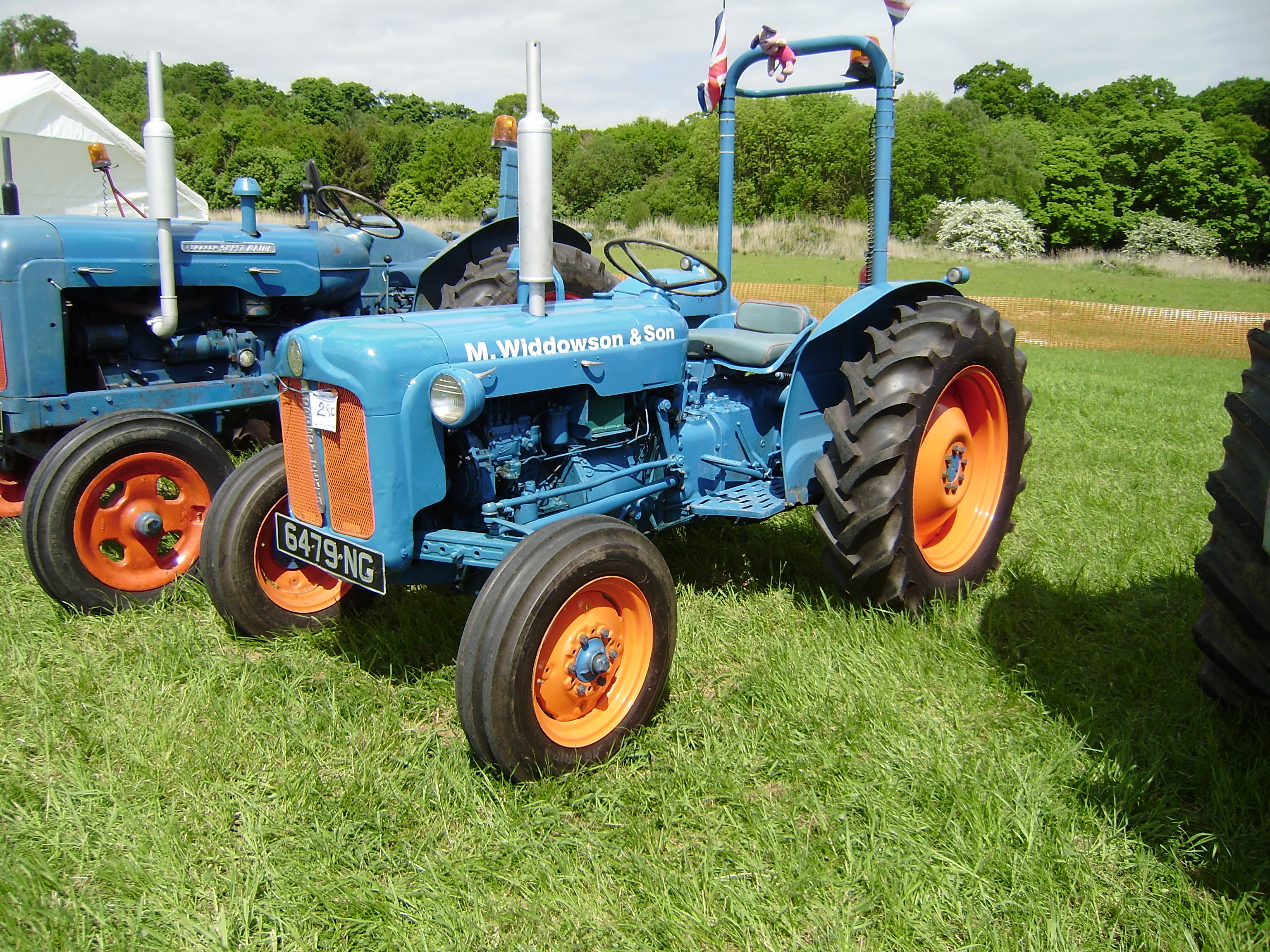 Ford tractor