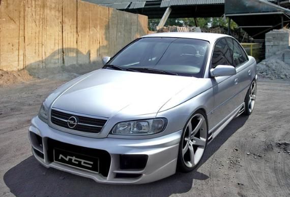 Opel omega-b