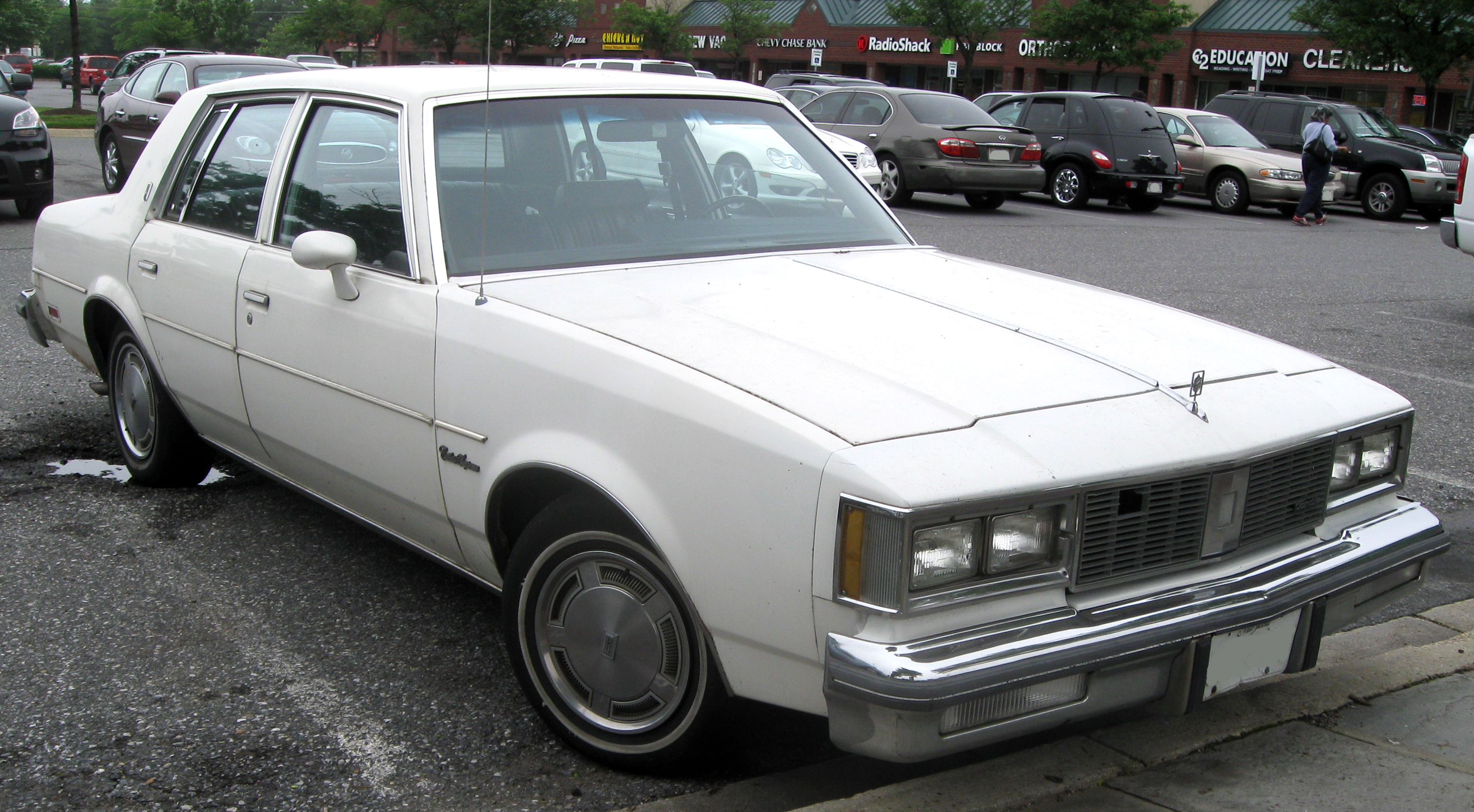 Oldsmobile sedan