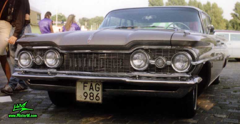 Oldsmobile sedan