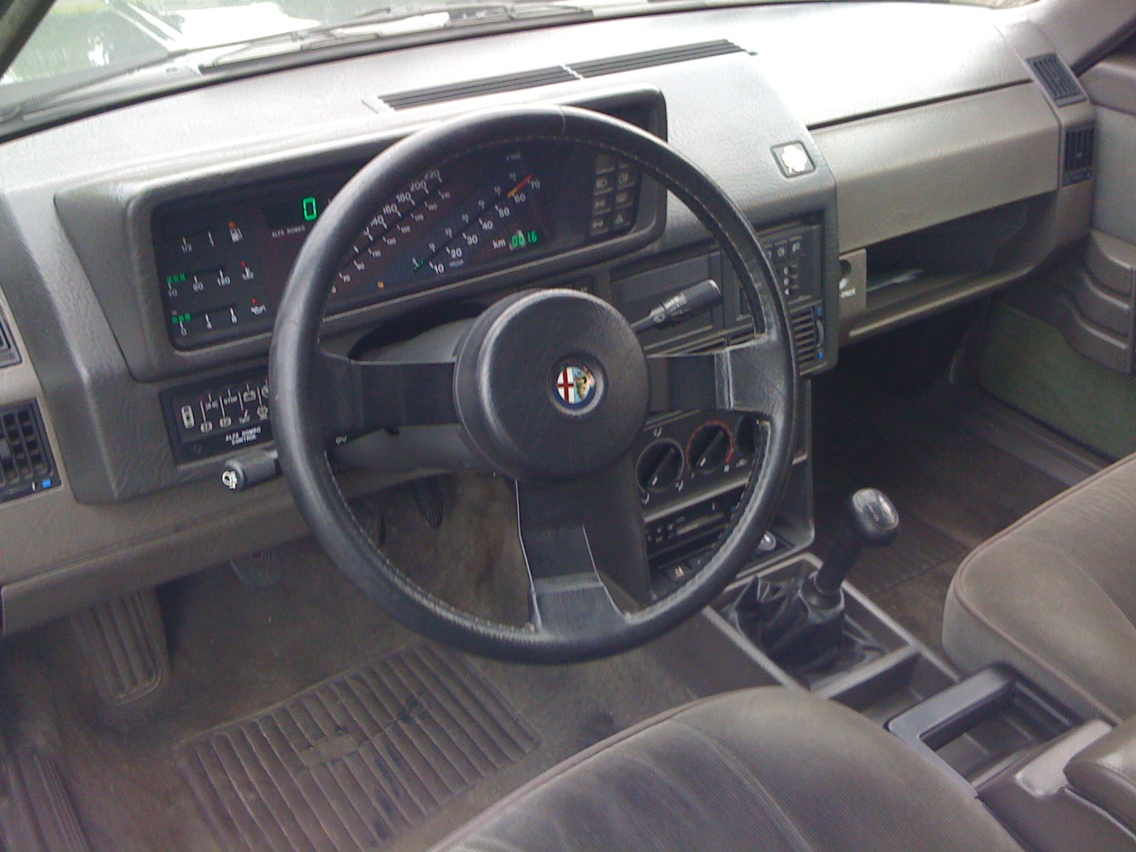 Alfa Romeo 90 25 V6
