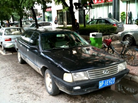 Audi 100 E 28 V6