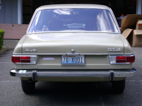 Audi 100 LS