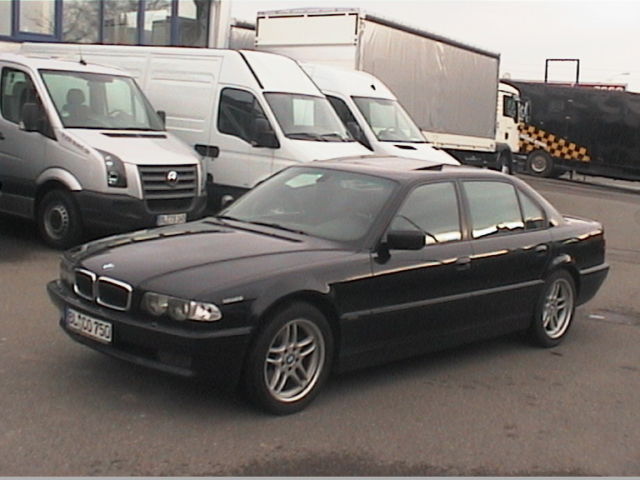 BMW 750 iAL