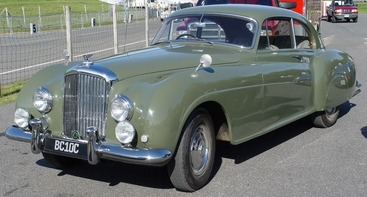 Bentley Mk VI 4 door