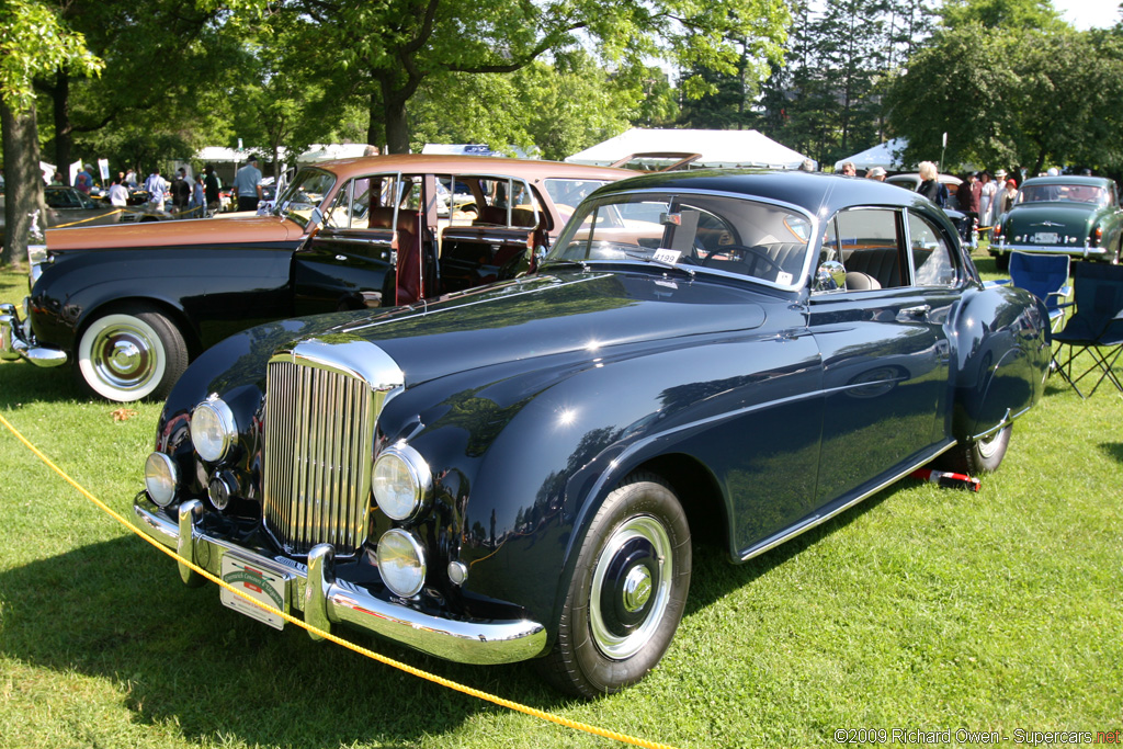 Bentley T-type coupe