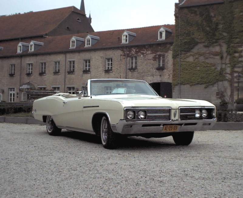 Buick Le Sabre Custom conv