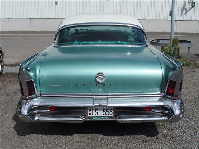 Buick Roadmaster 4dr HT