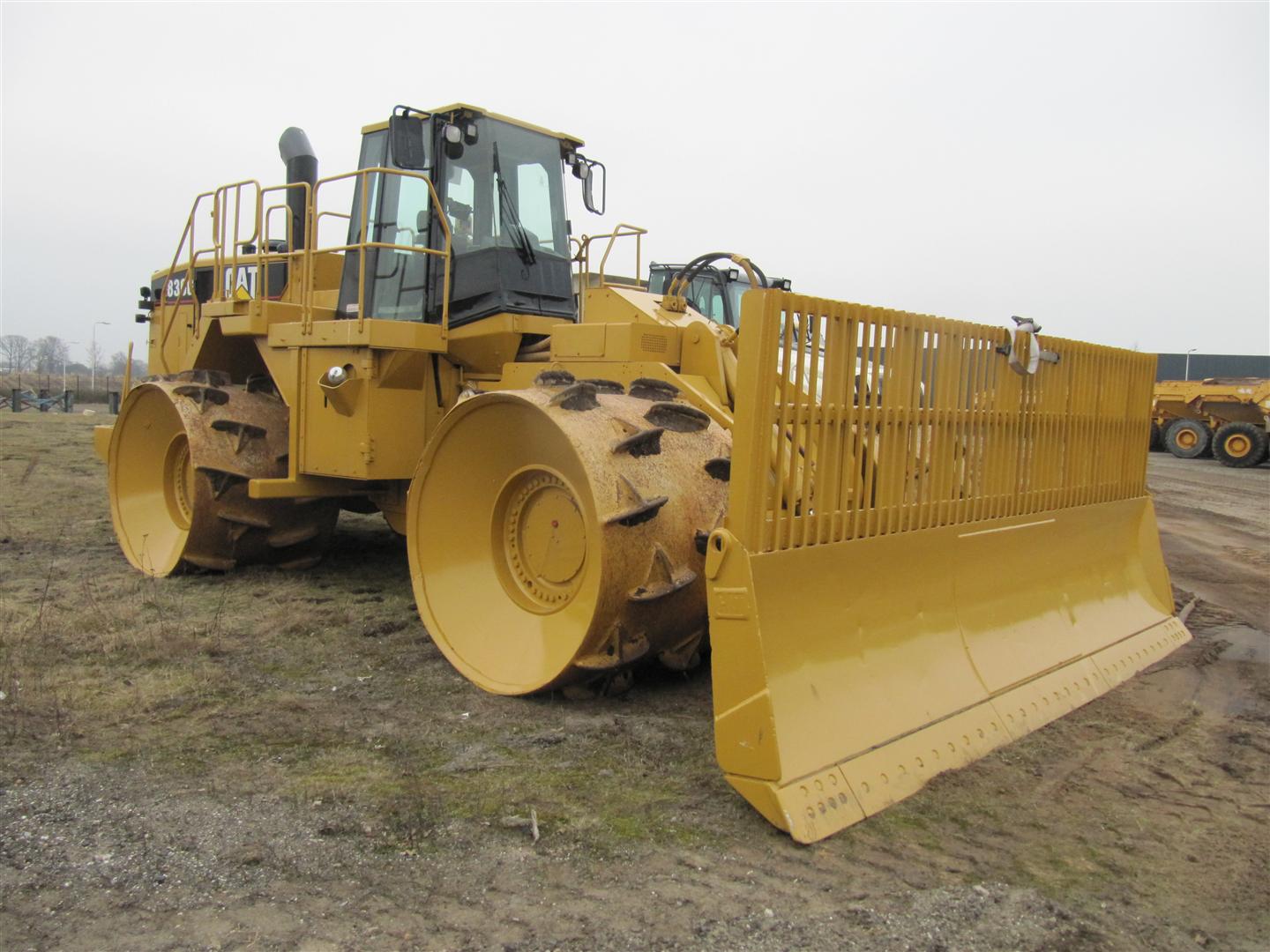 Caterpillar 836