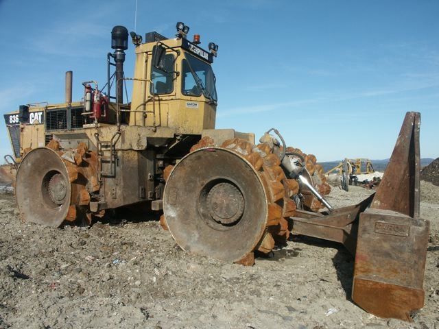 Caterpillar 836