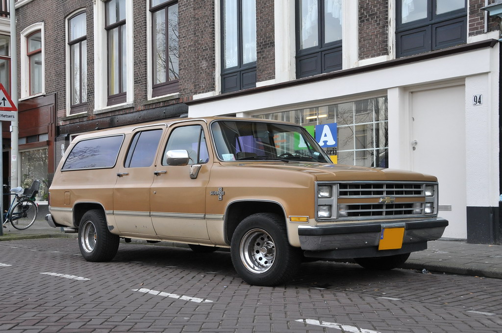 Chevrolet Suburban Silverado