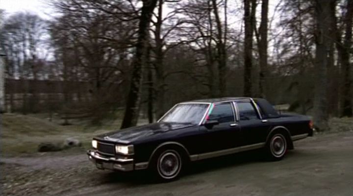 Chevrolet Caprice Classic sedan-2