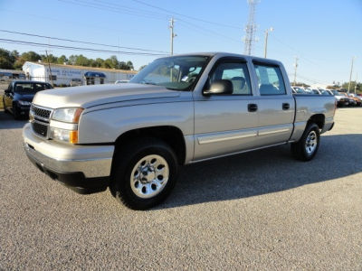 Chevrolet 1500 Silverado LS Fun Truck