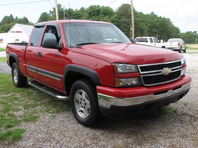 Chevrolet 1500 Silverado LS Fun Truck