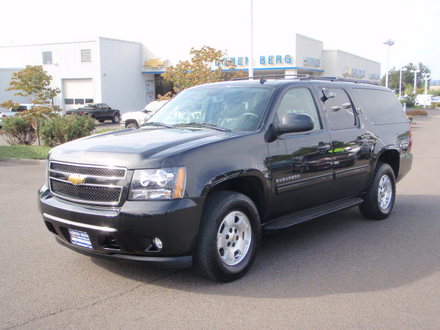 Chevrolet 1500 Suburban LT