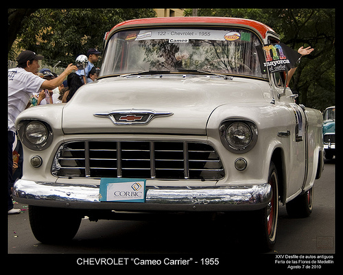 Chevrolet 3124 Cameo Carrier