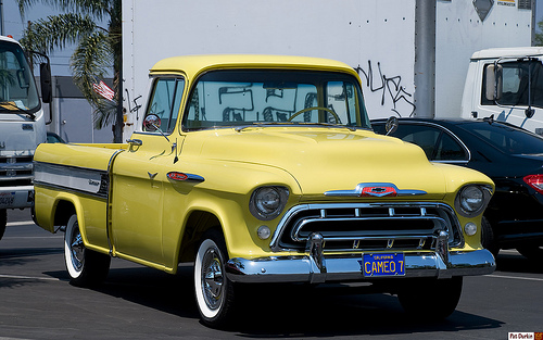 Chevrolet 3124 Cameo Pickup