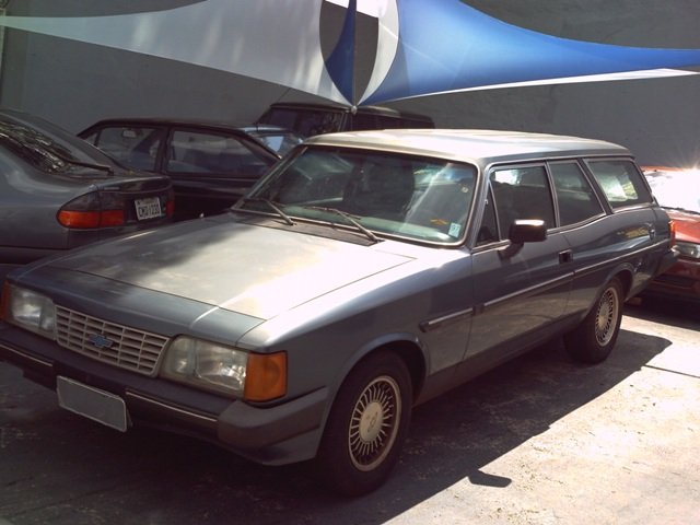 Chevrolet Caravan SLE
