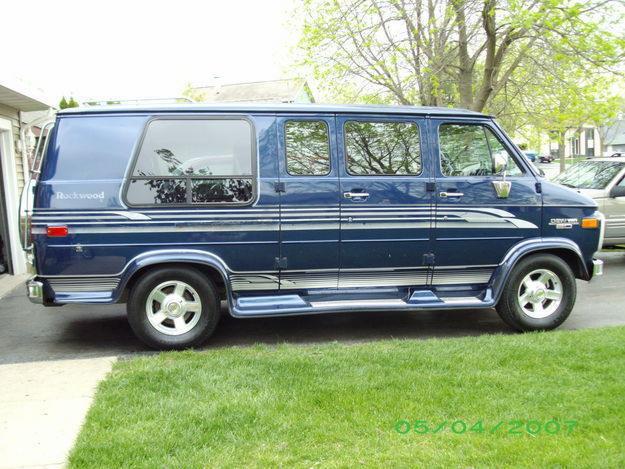 Chevrolet Chevyvan 20 conversion van