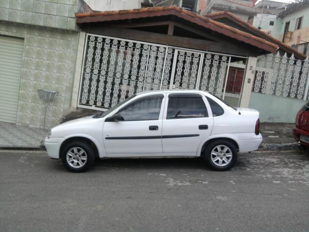 Chevrolet Corsa 16 4doors