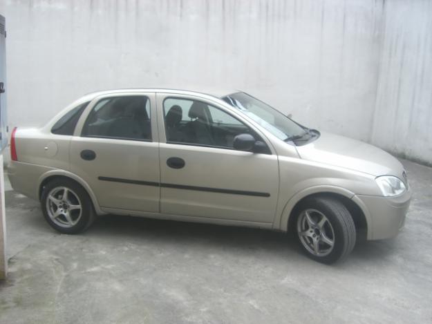 Chevrolet Corsa Evolution 18 GLS Sedan