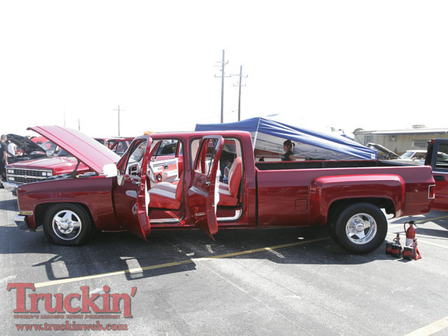 Chevrolet Custom Dually C30