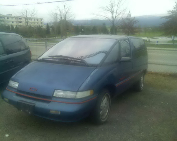 Chevrolet Lumina van