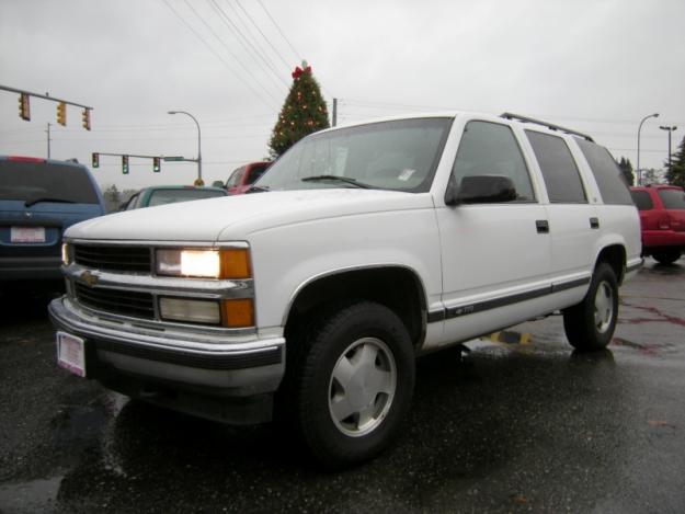 Chevrolet Suburban LT