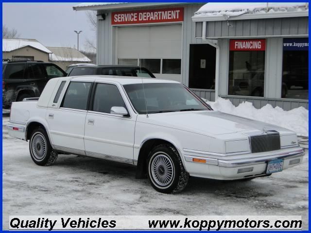 Chrysler New Yorker 4dr sedan