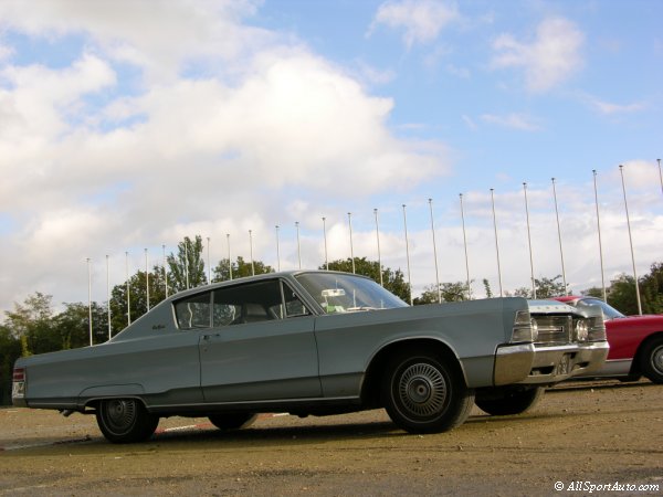 Chrysler New Yorker coupe