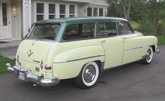 Chrysler New Yorker Town Country wagon
