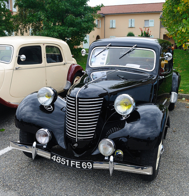 Citroen 11 CV Avant Legere